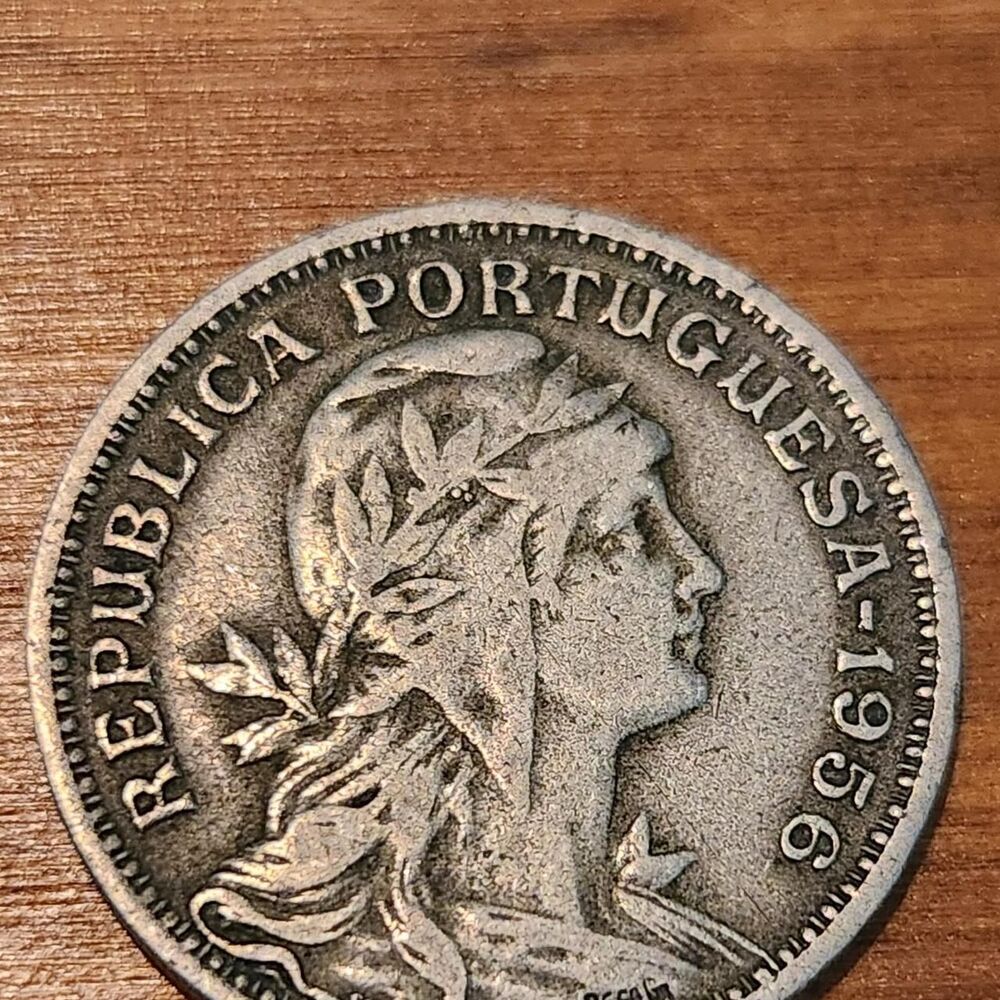 Unbranded Silver Collectibles